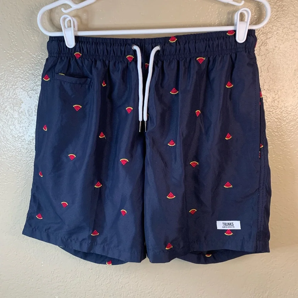 Trunks Surf & Swim Co. Navy Blue Embroidered Watermelon Swim Trunks Size M